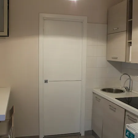 Bed & Breakfast La Scalinatella Naples