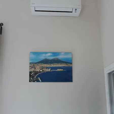 Bed & Breakfast La Scalinatella Naples